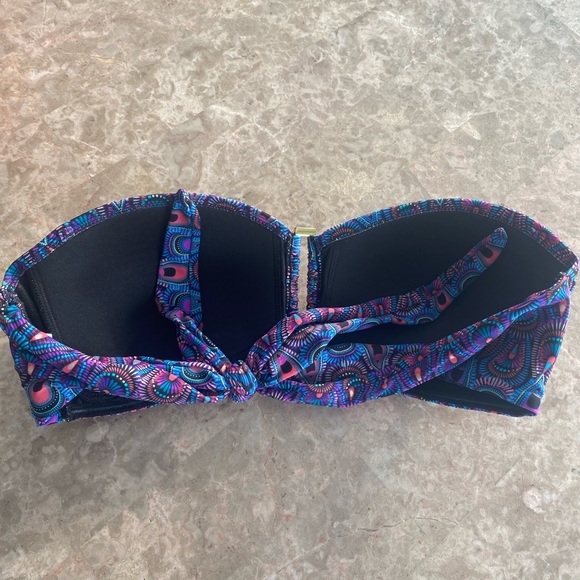 La Vie En Rose Strapless Bikini Top - Picture 2 of 2